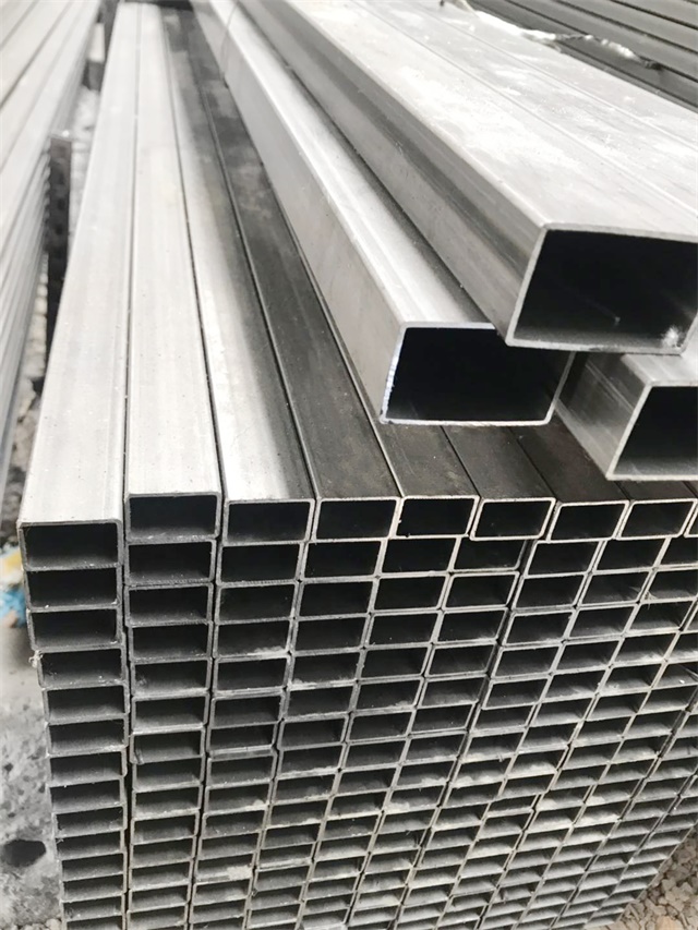 亚东Q235B镀锌矩形管
